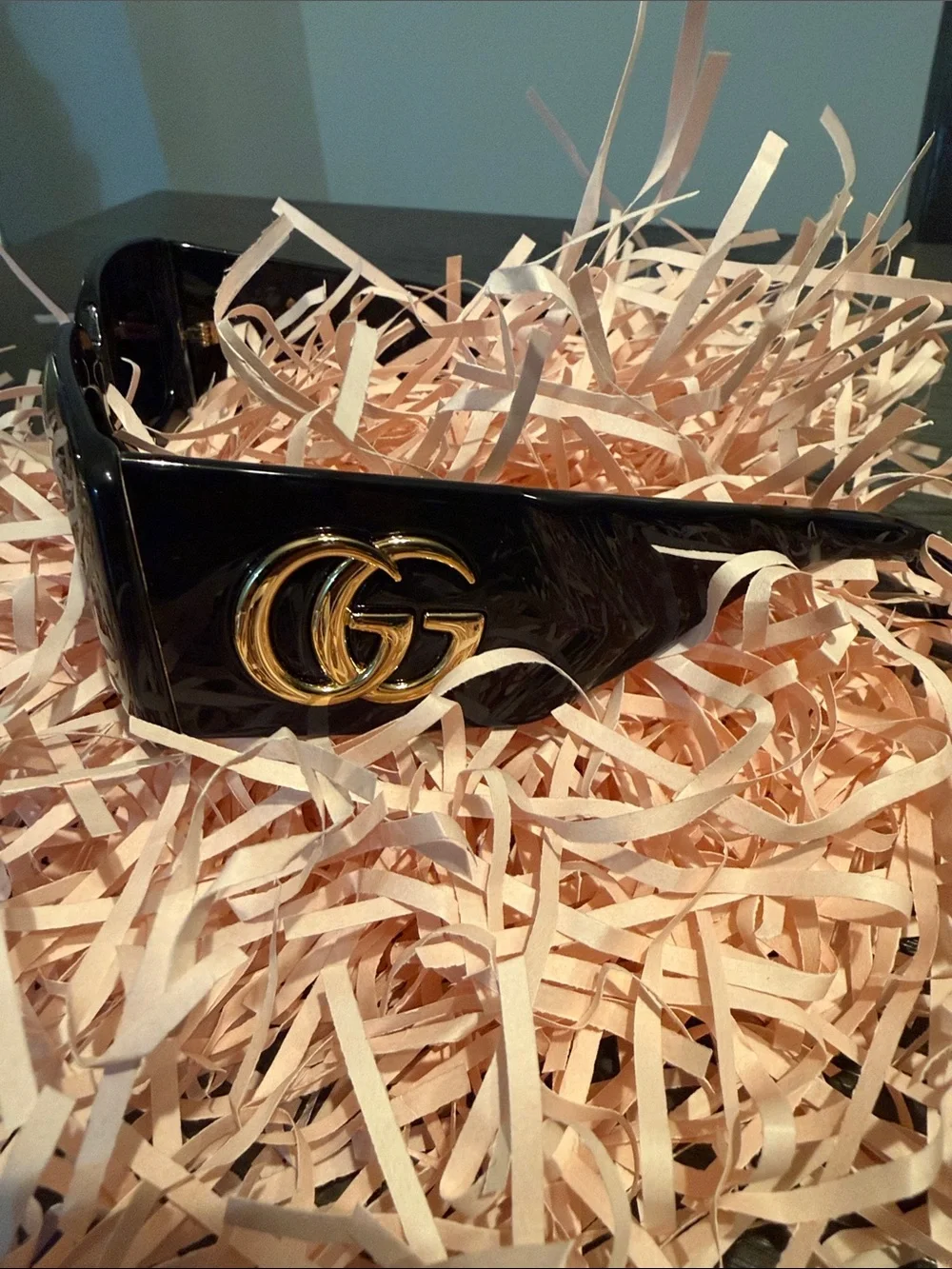 LIKE NEW! GUCCI Black Women's Sunglasses with GOLD GG!!